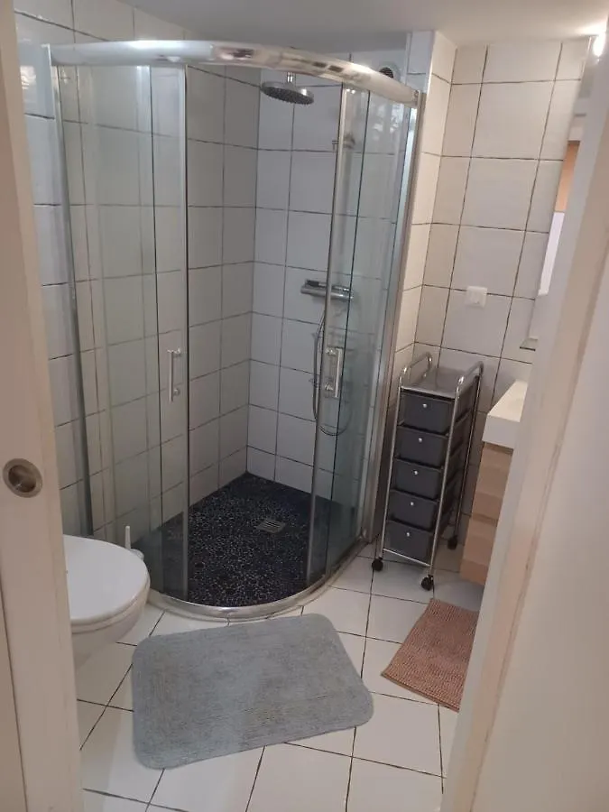 Appartement Studio Cosy Au Calme à Toulon